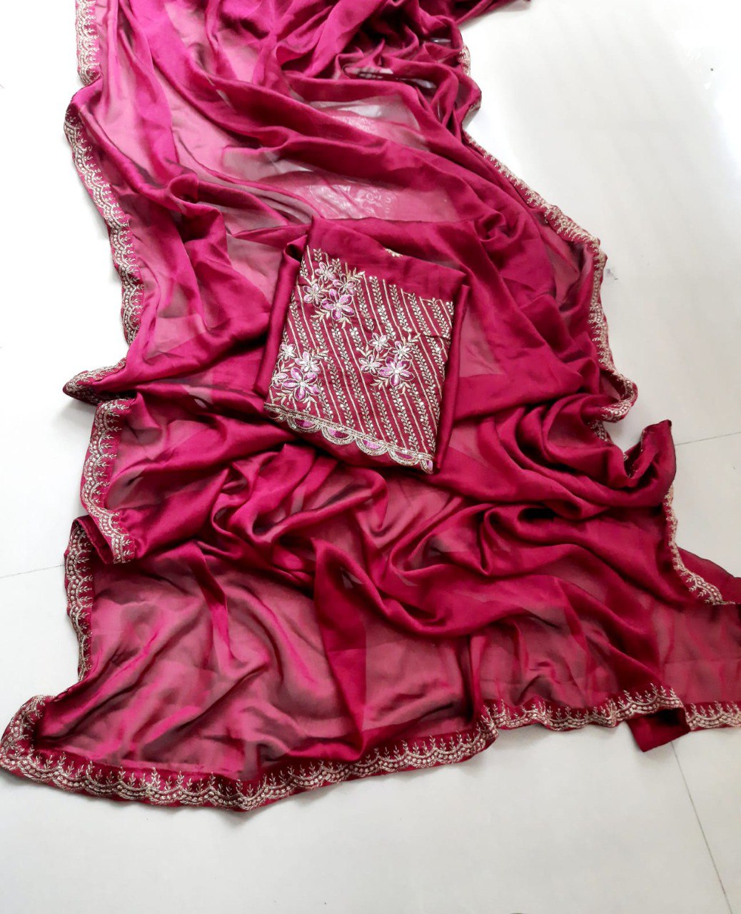 Stylish Trending Golden Jari Thread And Sequined Embroidery Work Soft Rangoli Silk Saree With Blouse