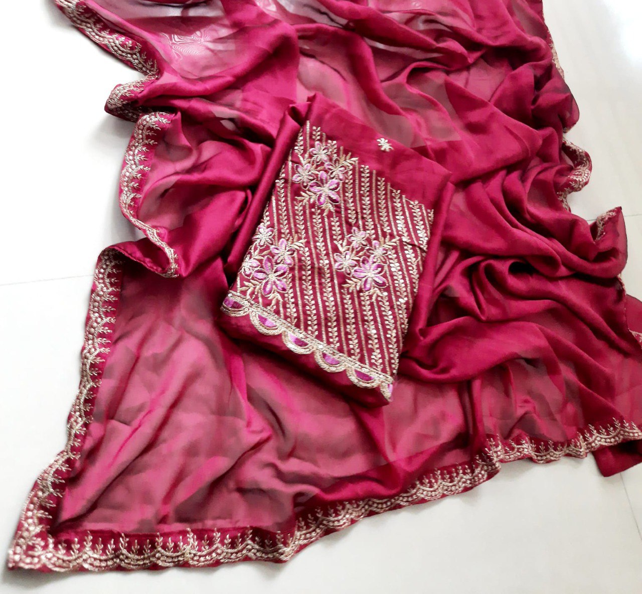 Stylish Trending Golden Jari Thread And Sequined Embroidery Work Soft Rangoli Silk Saree With Blouse